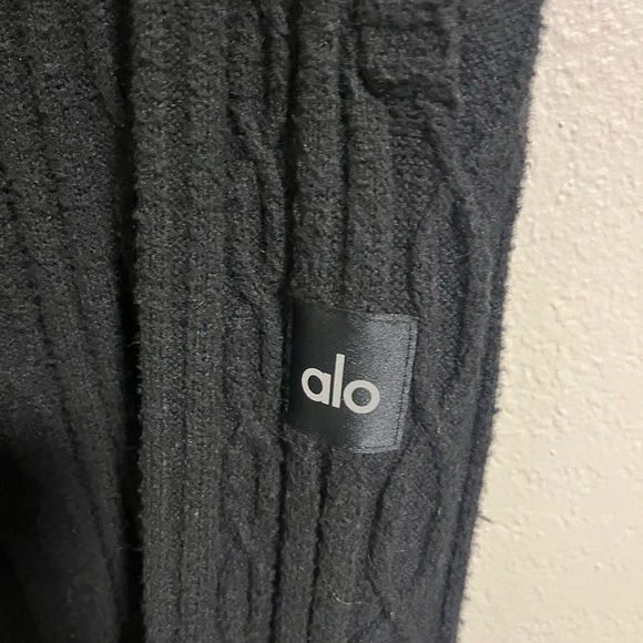 Alo Black Cable Knit Leggings-Small - Picture 2 of 6